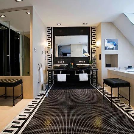 Sofitel Le Faubourg Parigi